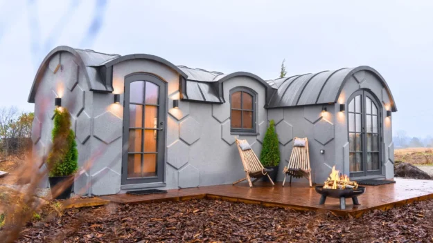 Revonia Prefab Plus tiny house