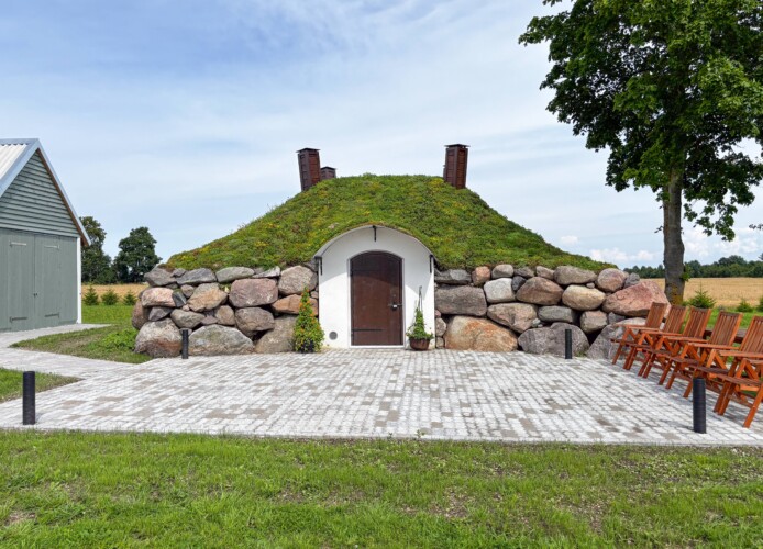 How to integrate a cellar into your home garden?