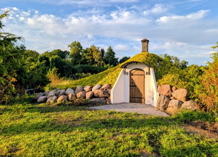 Now you can step inside Revonia cellars and houses without leaving your home